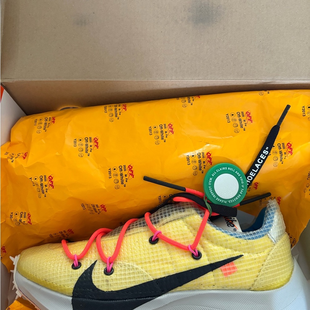Off-White Yellow and Black Sneakers with Pink Laces WS Vapor street